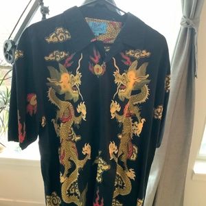 Vintage Hawaiian shirt size XL (runs small)